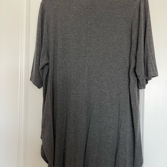 Torrid Charcoal Star-Embellished Short Sleeve Top - Picture 3 of 3